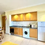 Apartman Da Rocha, 601 Faia, Lovely Studio, Pool, Air Conditioning And Free Wifi, By Ig