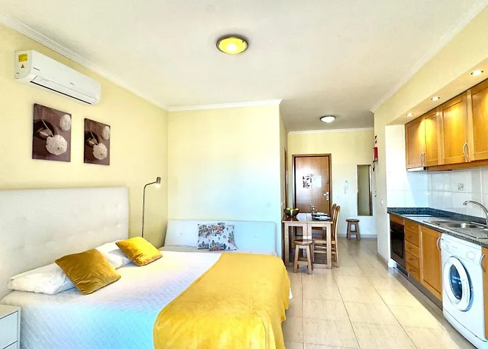 Da Rocha, 601 Faia, Lovely Studio, Pool, Air Conditioning And Free Wifi, By Ig Apartment