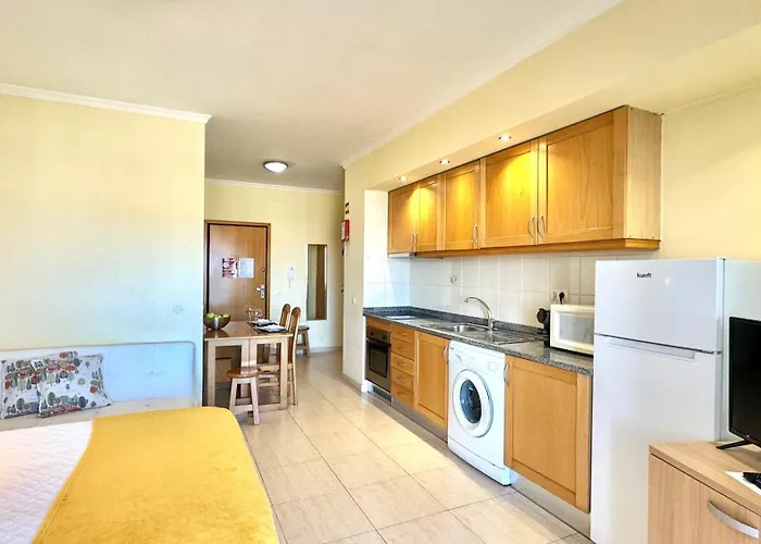 Da Rocha, 601 Faia, Lovely Studio, Pool, Air Conditioning And Free Wifi, By Ig *