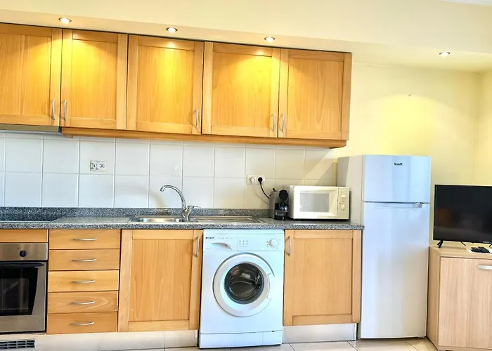 Da Rocha, 601 Faia, Lovely Studio, Pool, Air Conditioning And Free Wifi, By Ig *